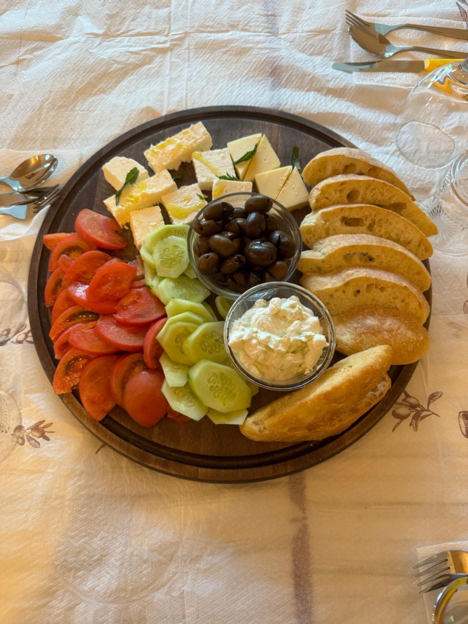 Apartament Qyteza &
